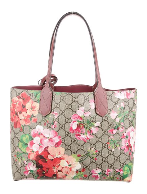 gucci flower bag small|Gucci floral tote bag.